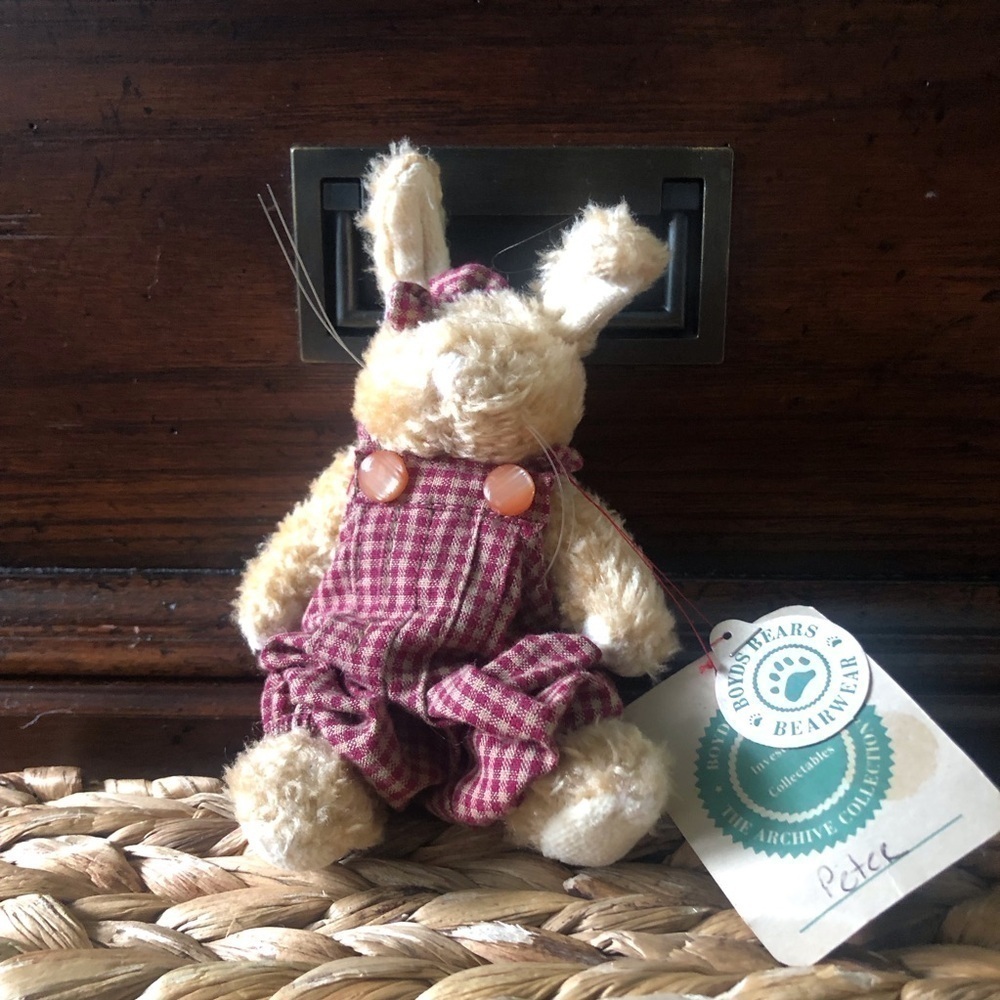 Boyds Bears & Friends: Peter the rabbit jointed bear